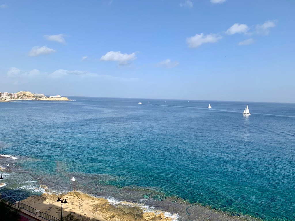 Malta-apartment-to-let-furnished-christies-malta
